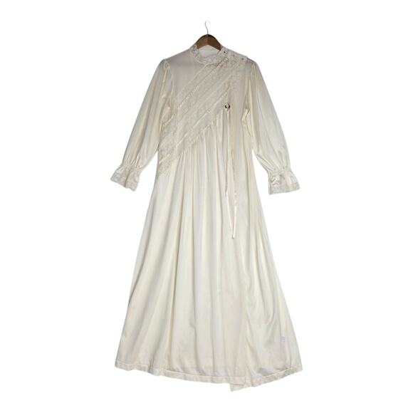 VTG Gilead Peignor Robe Sz L Ivory Satin Lace Accents High Neck Button - Picture 1 of 14